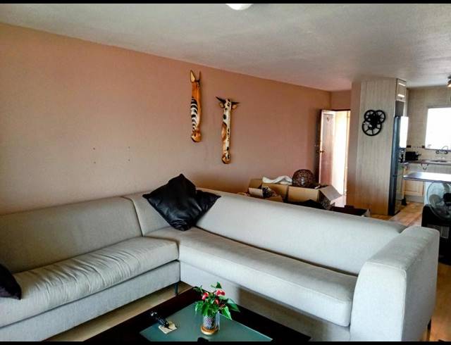 2 BEDROOM APARTMENT FOR SALE IN PRIMROSE HILL